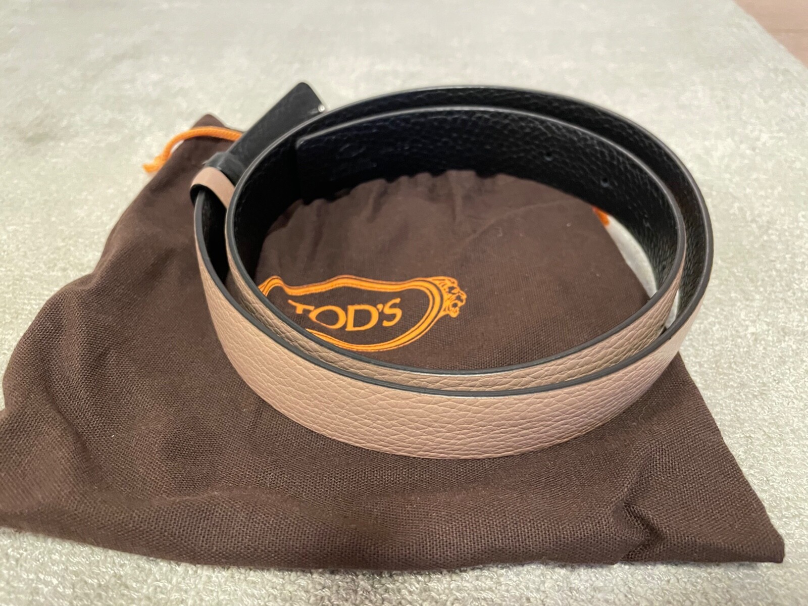 tods-guertel-160wvd.jpg tods gürtel – Bild 1